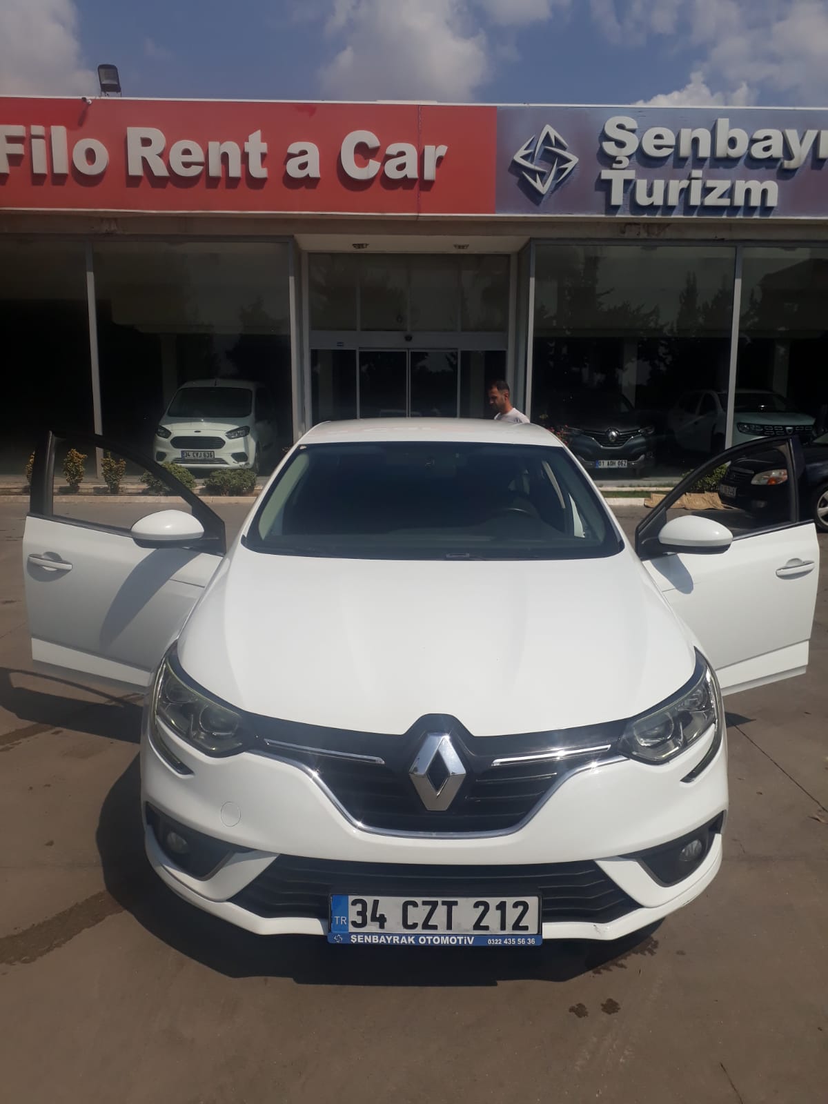 SERVİS BAKIMLI 2020 MODEL RENAULT MEGANE TOUCH DİZEL OTOMATİK