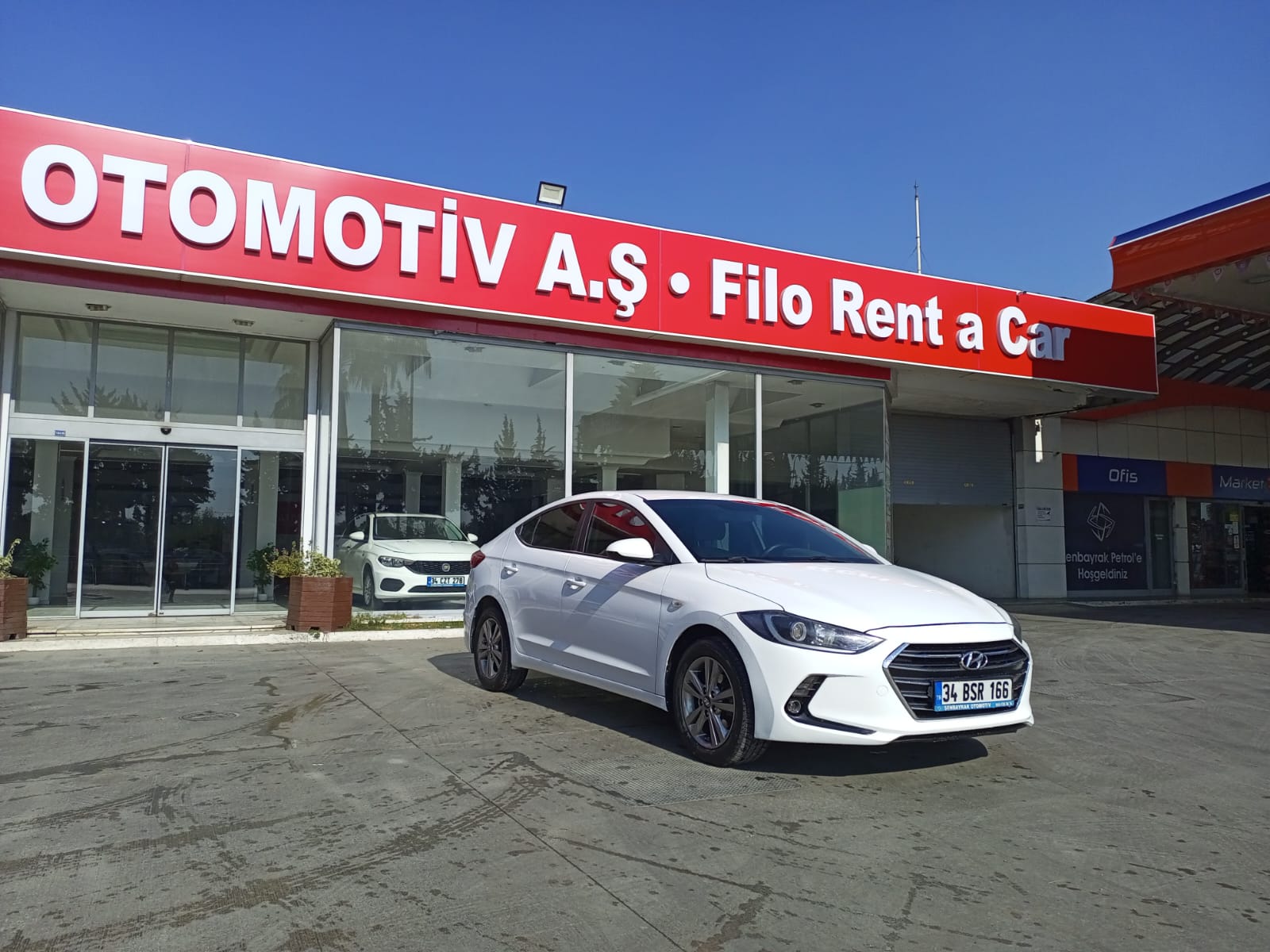SERVİS BAKIMLI 2018 MODEL HYUNDAI ELENTRA STYLE PLUS DİZEL OTOMATİK
